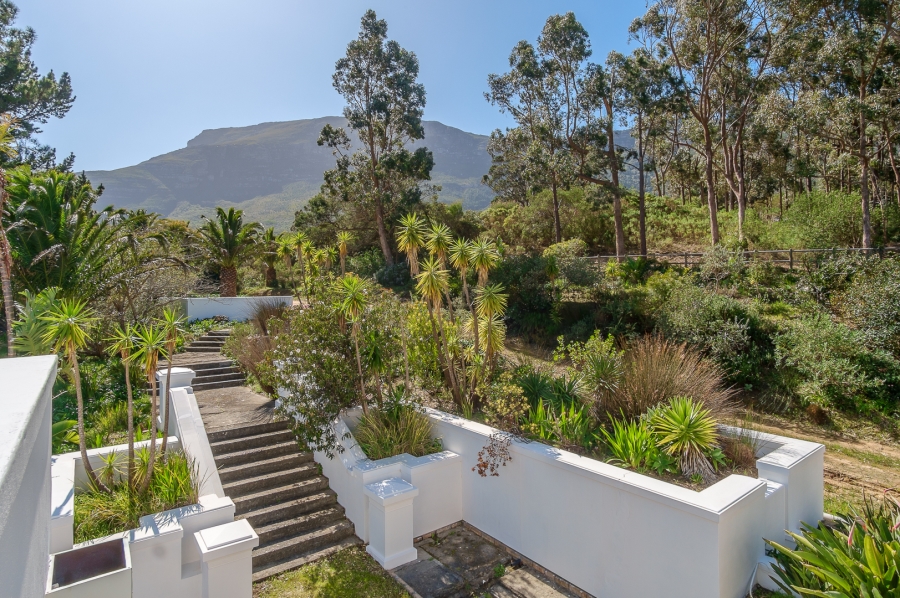 6 Bedroom Property for Sale in De Goede Hoop Western Cape